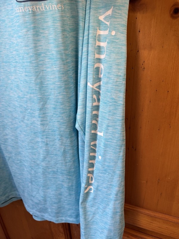 Vineyard Vines Long Sleeve Performance Fishing Shirt Harbor Men’s M Blue Active gallery