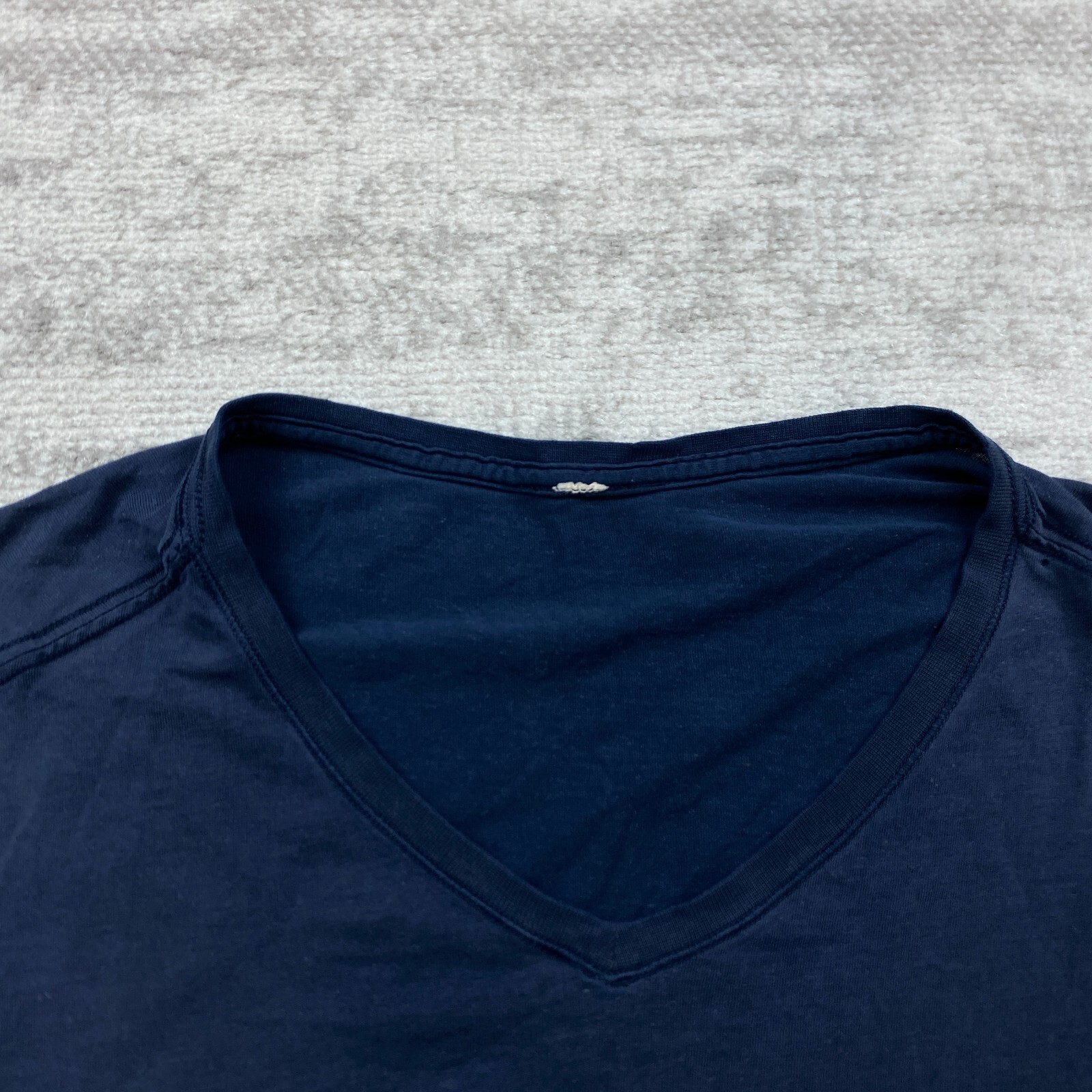 Lululemon Shirt Large Blue Outdoors Pullover Metal Athleisure Mens Yoga Preppy gallery