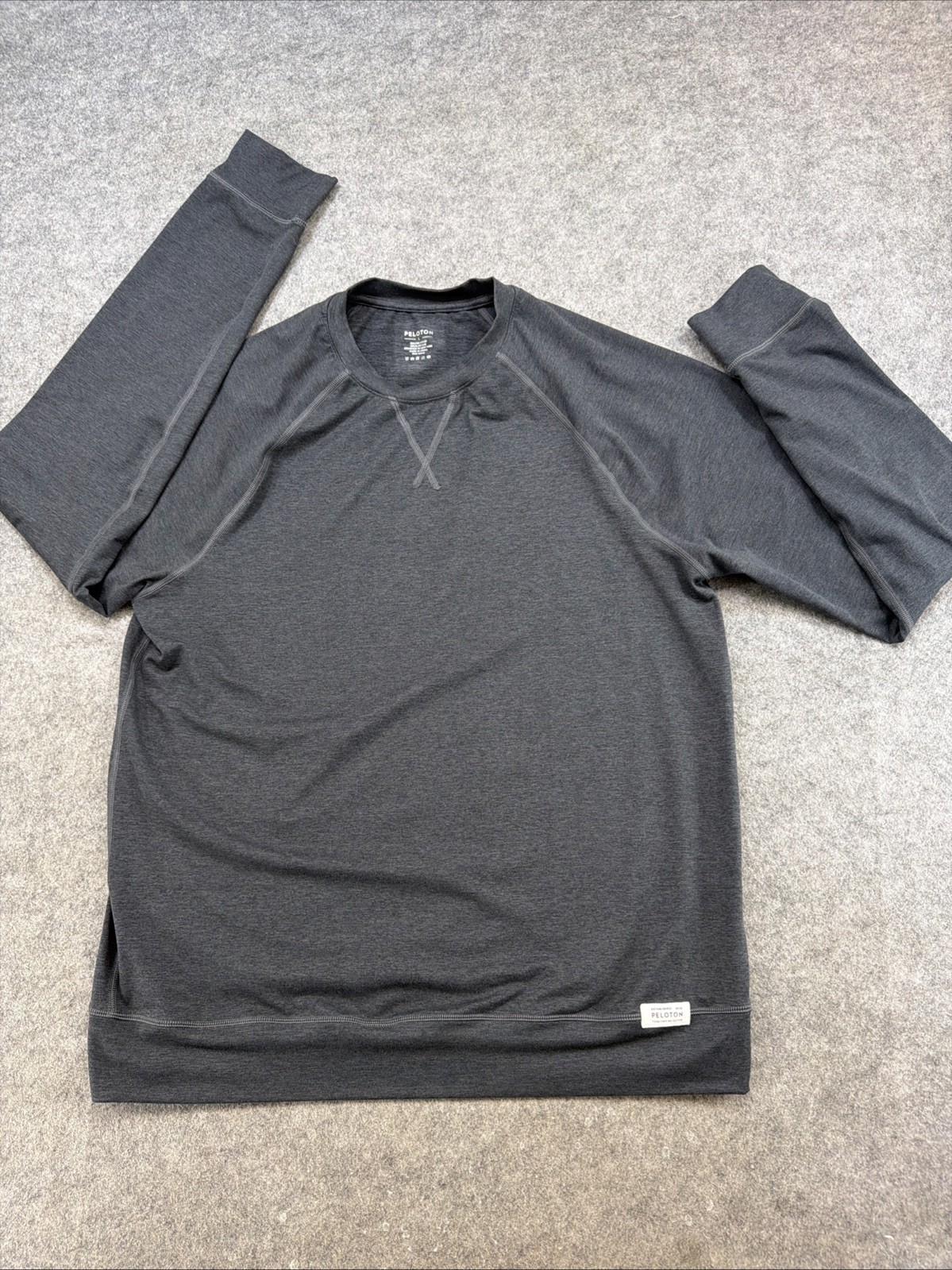 Peloton Tech Mesh Long Sleeve Training Shirt Mens L Stretch Gray Performance gallery