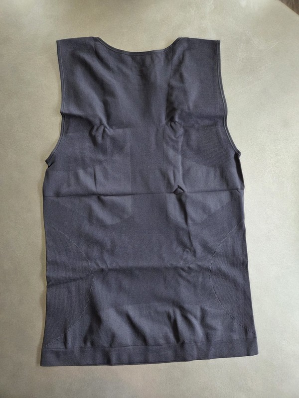 Qore Logiq Black Compression Shirt Sleeveless Tank 3XL gallery