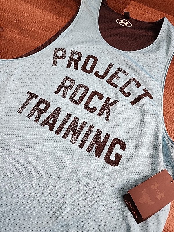 Medium UA Men's Project Rock Reversible Mesh Tank Sleeveless Workout Jersey gallery