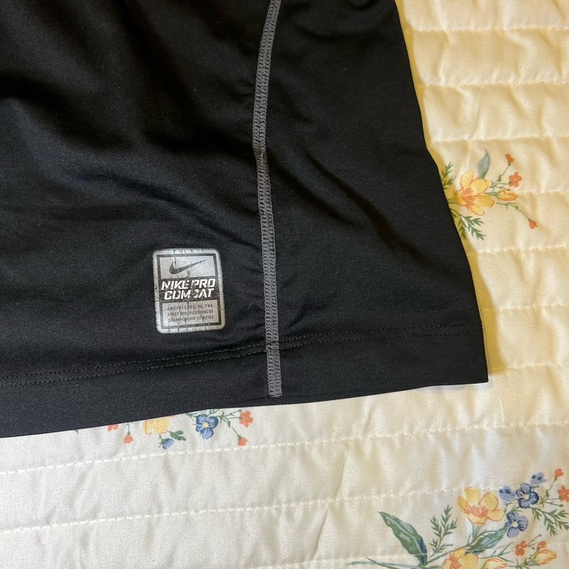 Bundle 2 - Nike Pro Combat Shirt Mens M Compression Dri-Fit Athletic Navy/Black gallery