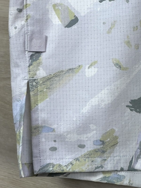 Lululemon Airing Easy Collar Short Sleeve Size XL Variegated Bloom VBFY 75067 gallery