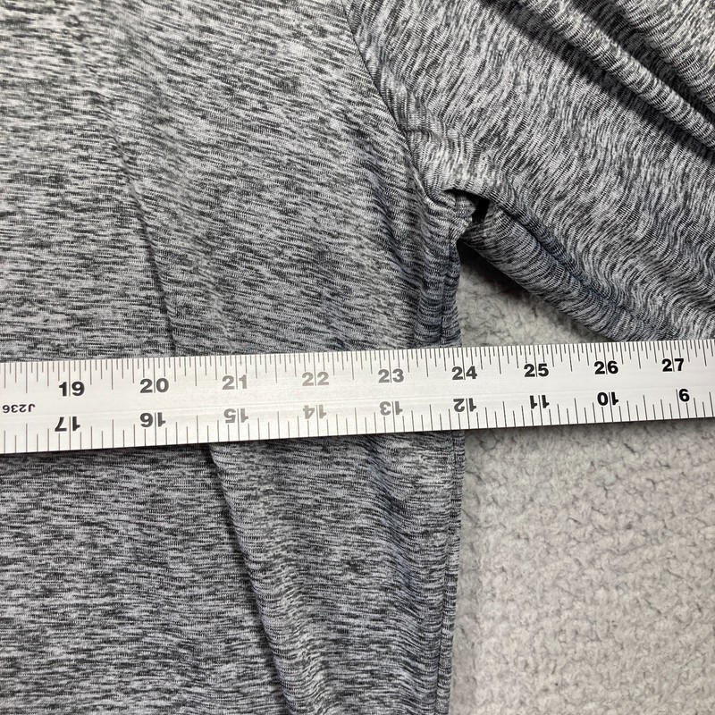 Real Essentials Tops Men's XL Lot of 2 Gray/Red 1/4 Zip Long Sleeve Lightweight gallery