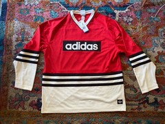 NEW Adidas Originals Men’s Mesh Hockey Jersey Red Black White Medium M JY2804
