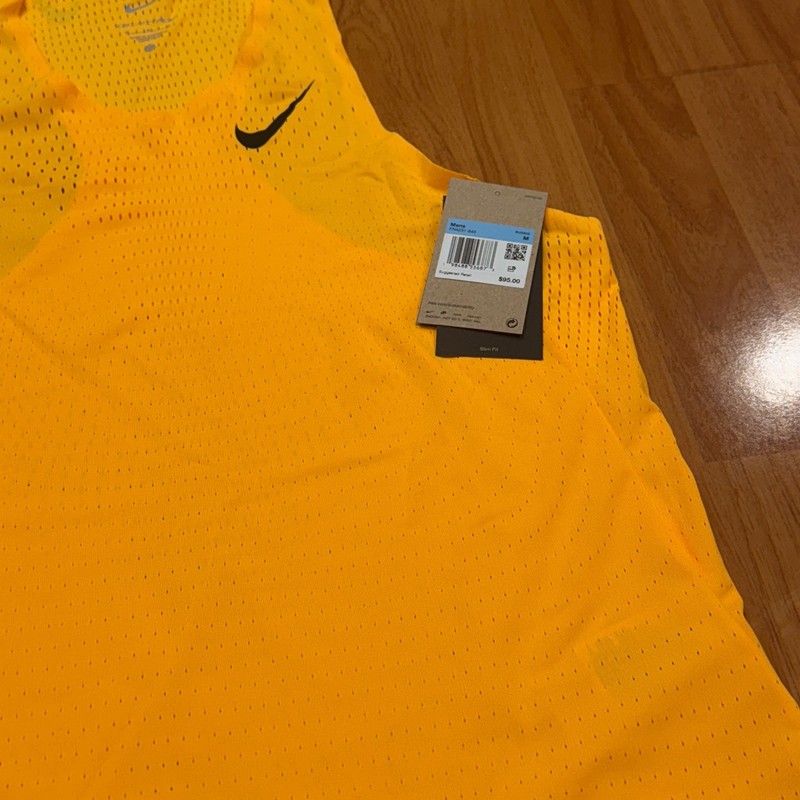 Nike AeroSwift Men's Dri-FIT ADV Running Singlet Laser Orange FN4231-845 gallery