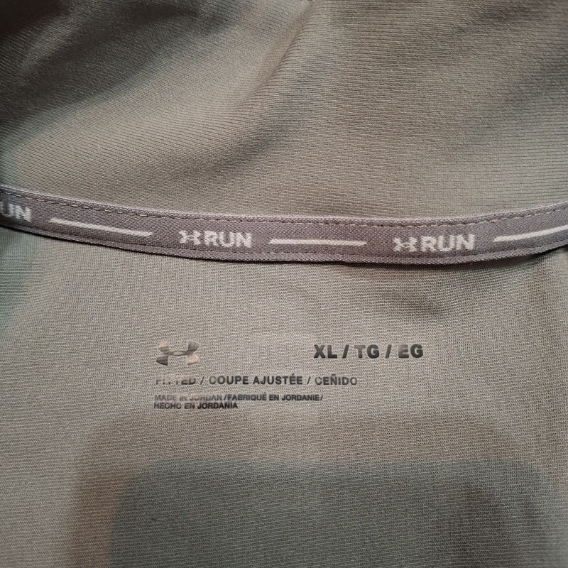 Under Armour Run 1/4 Zip Pullover Fitted Gray Running Jogging Stretch Mens XL gallery