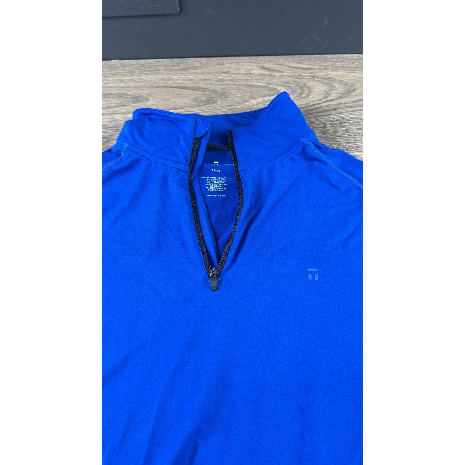Tommy John Men's Performance Tech Quarter Zip Pullover Blue Size Large Thumbhole gallery