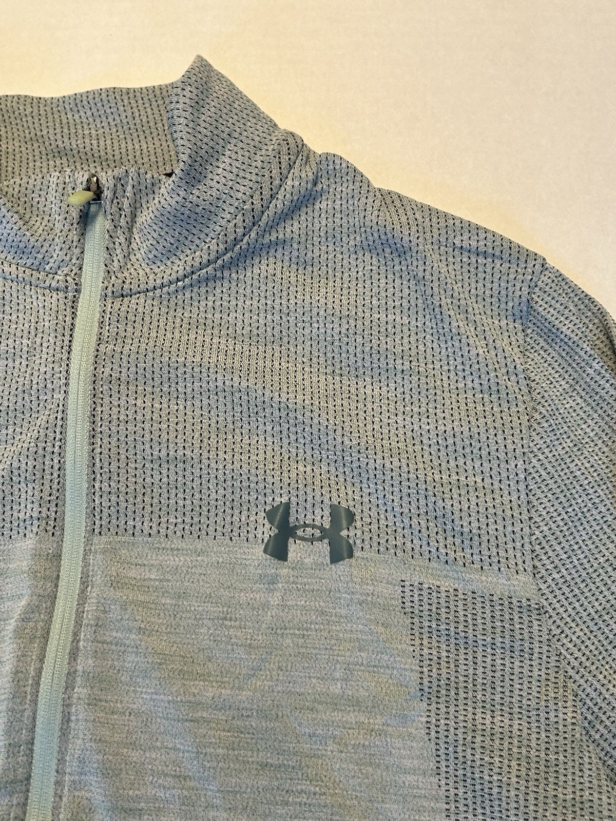 Under Armour Fitted 1/4 Zip Pullover Long Sleeve Athletic Top Gray Green Large gallery
