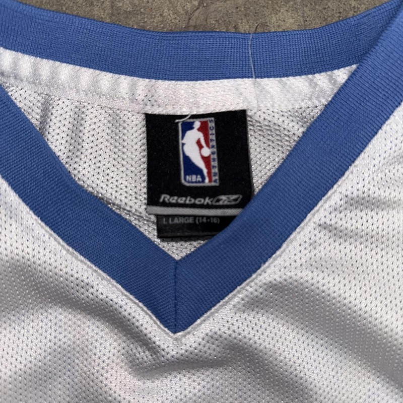Vintage Reebok NBA Denver Nuggets Carmelo Anthony #15 Jersey – White/Light Blue gallery