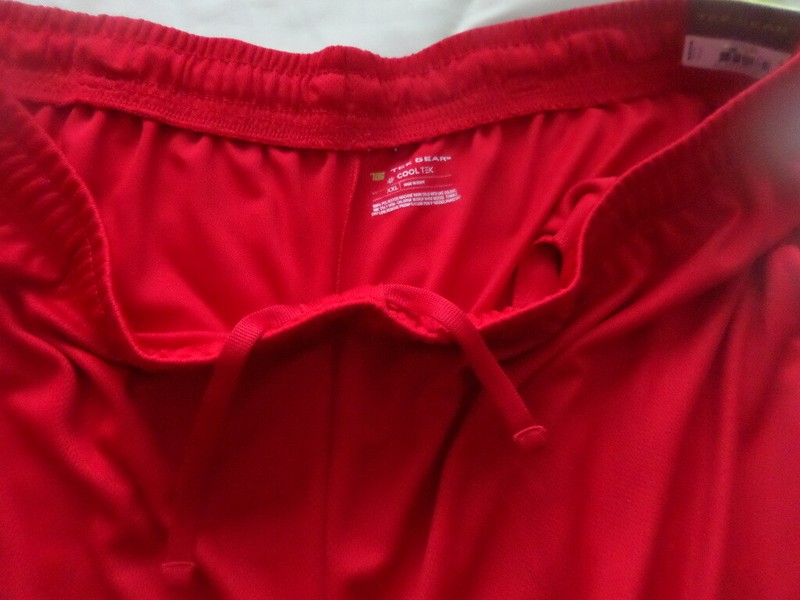 Tek Gear Cool Tek Above The Knee Training FlatBack Mesh Shorts Tech Red XXL NWT gallery