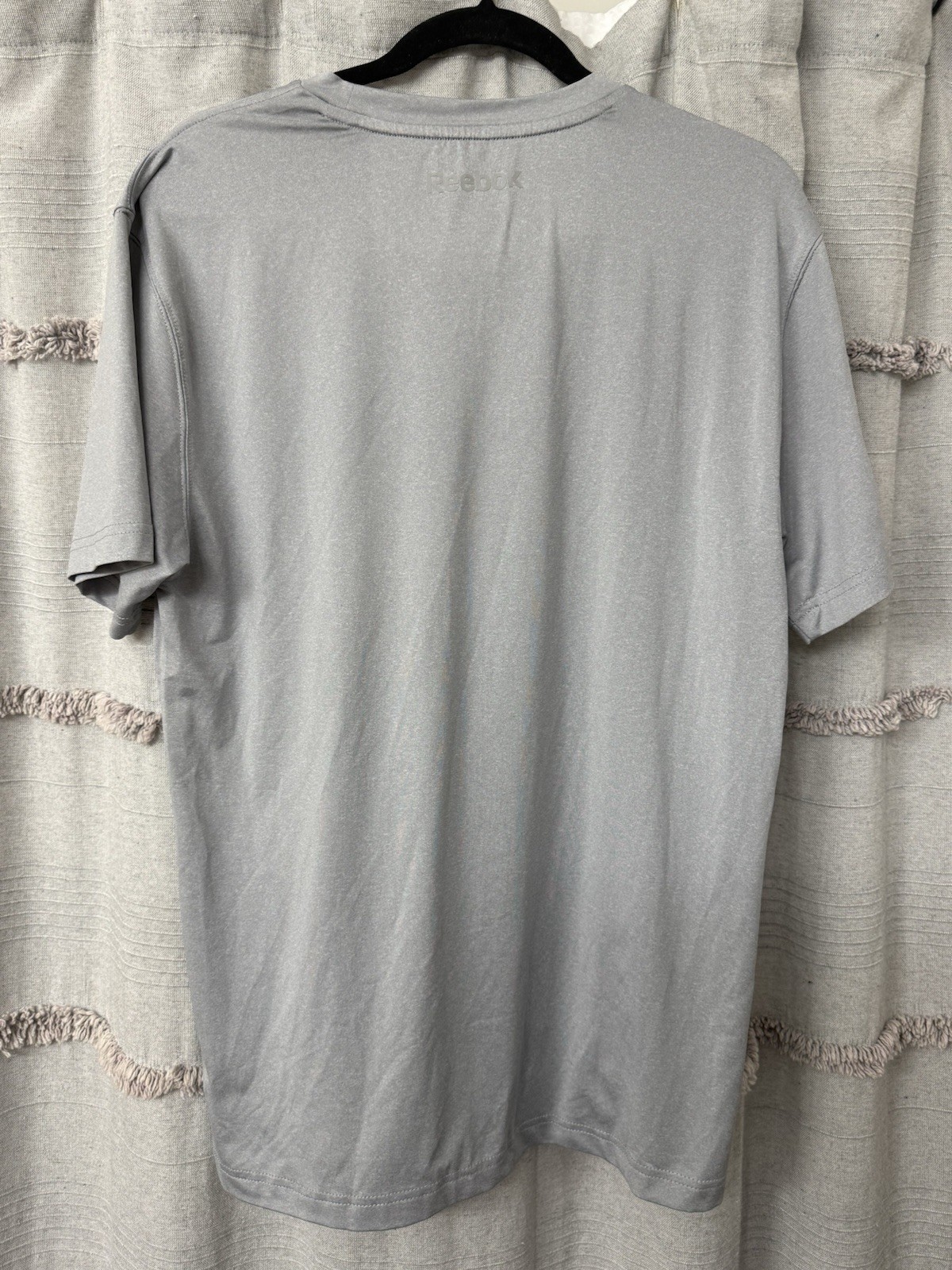 Reebok Performance Grey Stretch T-Shirt High Endurance Athletic Shirt-SIZE S gallery