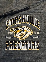Stitches Men’s Long Sleeve “Smashville” Predators Athletic 1998 Large EUC