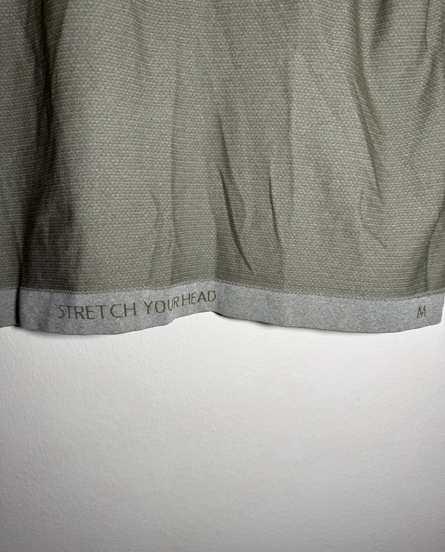 Metal Vent Tech Hoodie Half Zip Long Sleeve Sz Medium gallery