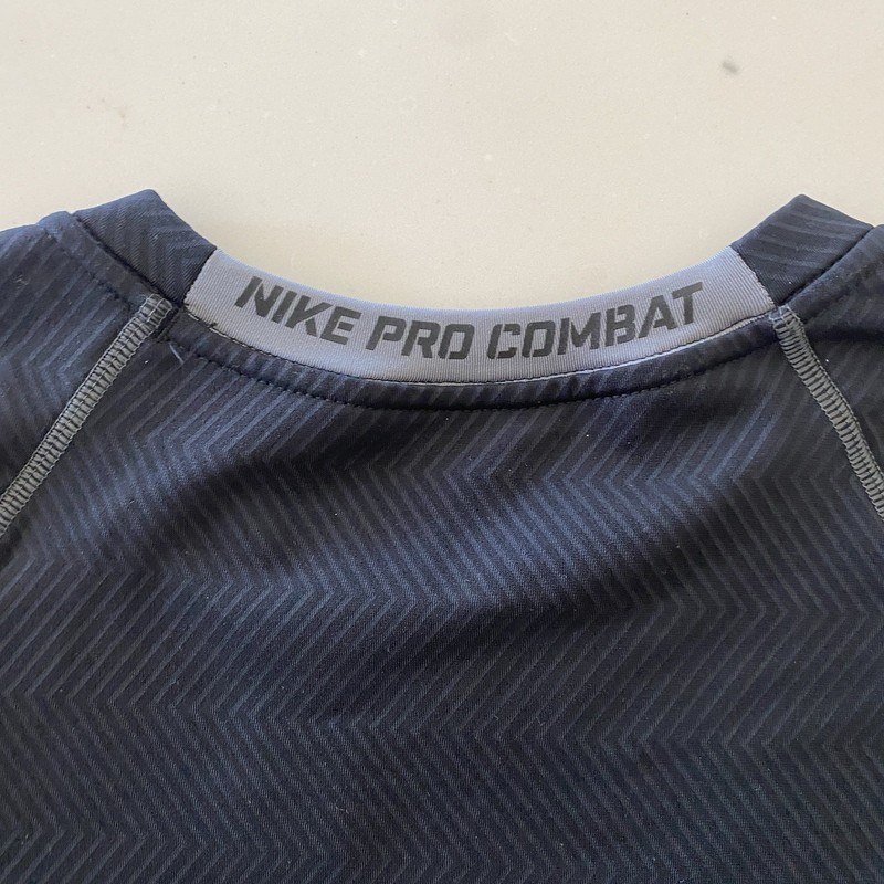 Nike Hyperwarm Pro Combat Compression Shirt Men’s XL Long Sleeve Black gallery