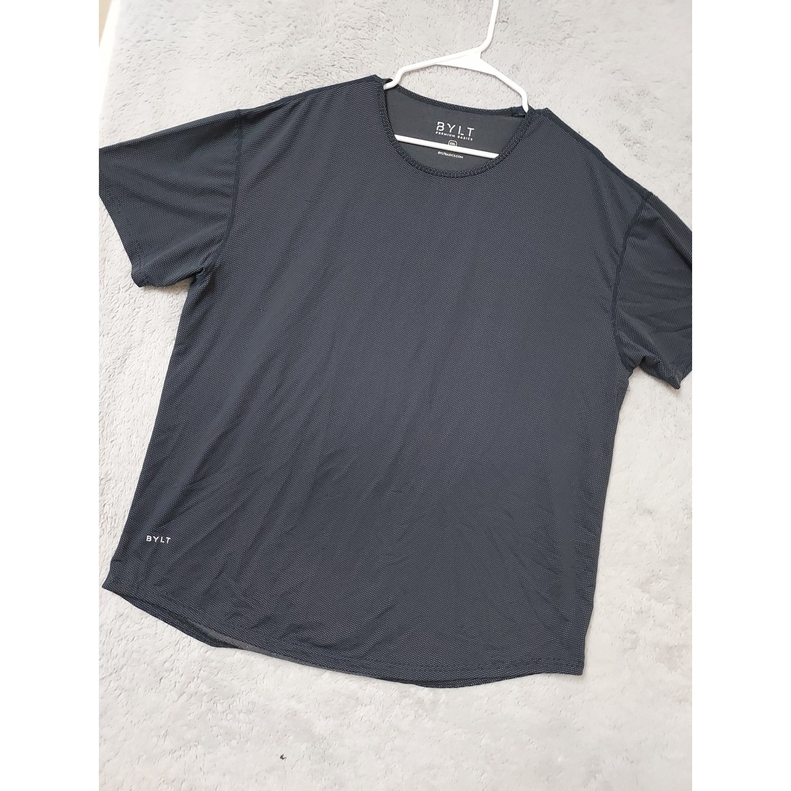 Bylt Shirt Men XXL Premium Basics Athletic Performance Short Sleeve Navy Pin Dot gallery