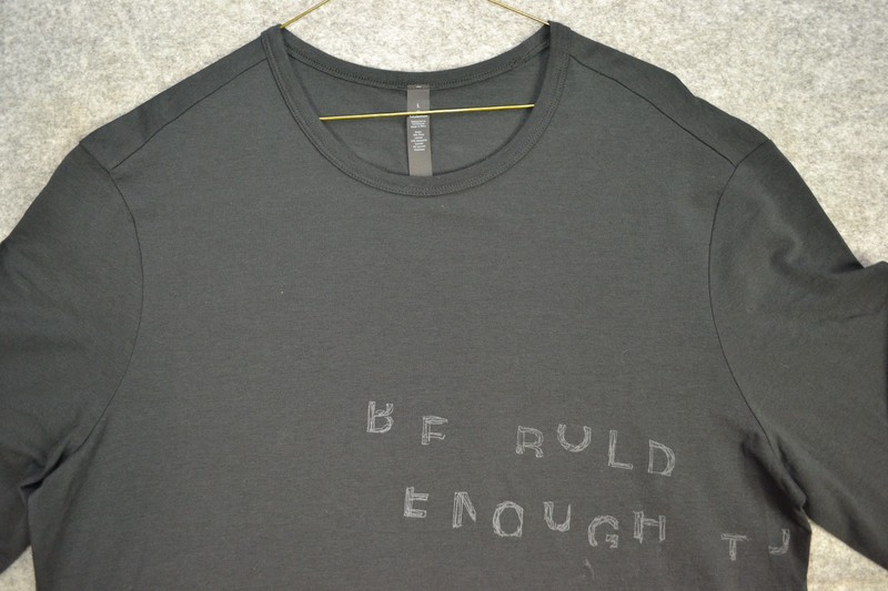 Lululemon 5 Year Basic Long Sleeve Mantra Mens Large Heathered Black lightweight gallery