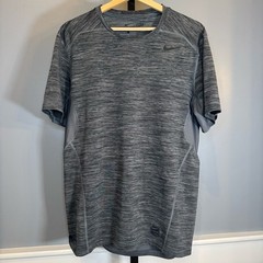 Nike Pro DriFit Hypercool Max Fitted Gray Compression Shirt Men’s Large dri fit