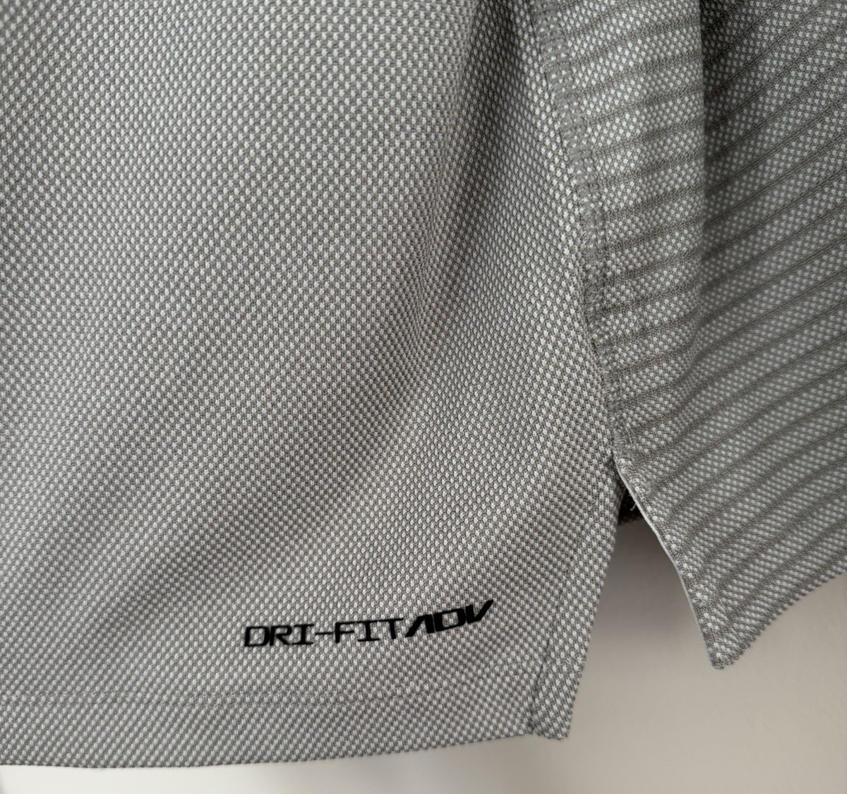 Nike Golf Men’s XXL 1/4 Zip Pullover Dri Fit ADV Vapor Gray gallery