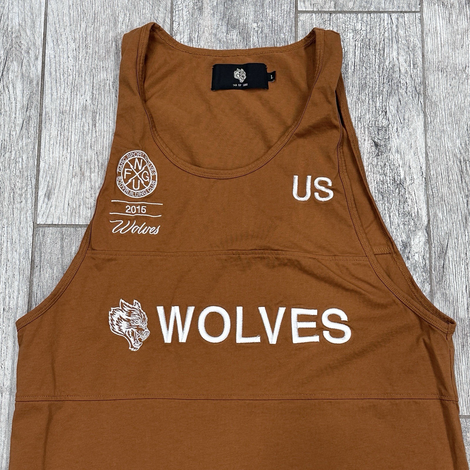 Darc Sport Limited Edition Wolves Tank Top Size Large NFUG 749/1000 gallery