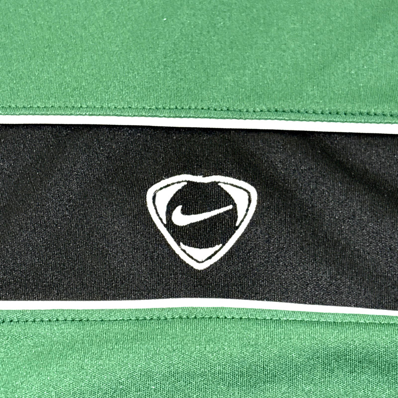 Nike Total 90 Soccer Jersey Mens XL Green Striped Center Swoosh Y2K EUC Crewneck gallery
