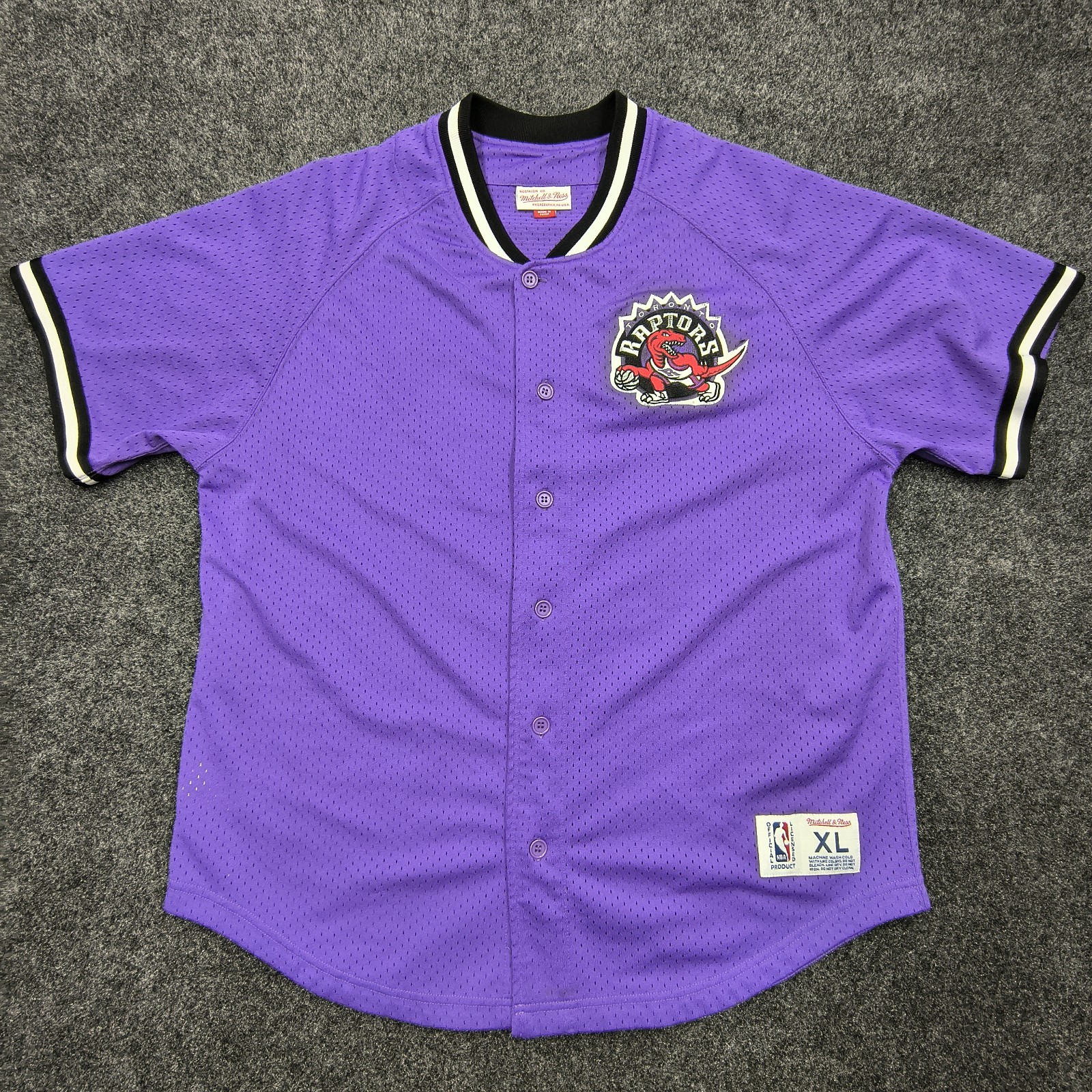 Mitchell & Ness NBA Toronto Raptors Cotton Button-Up Jersey Purple - Size XL gallery