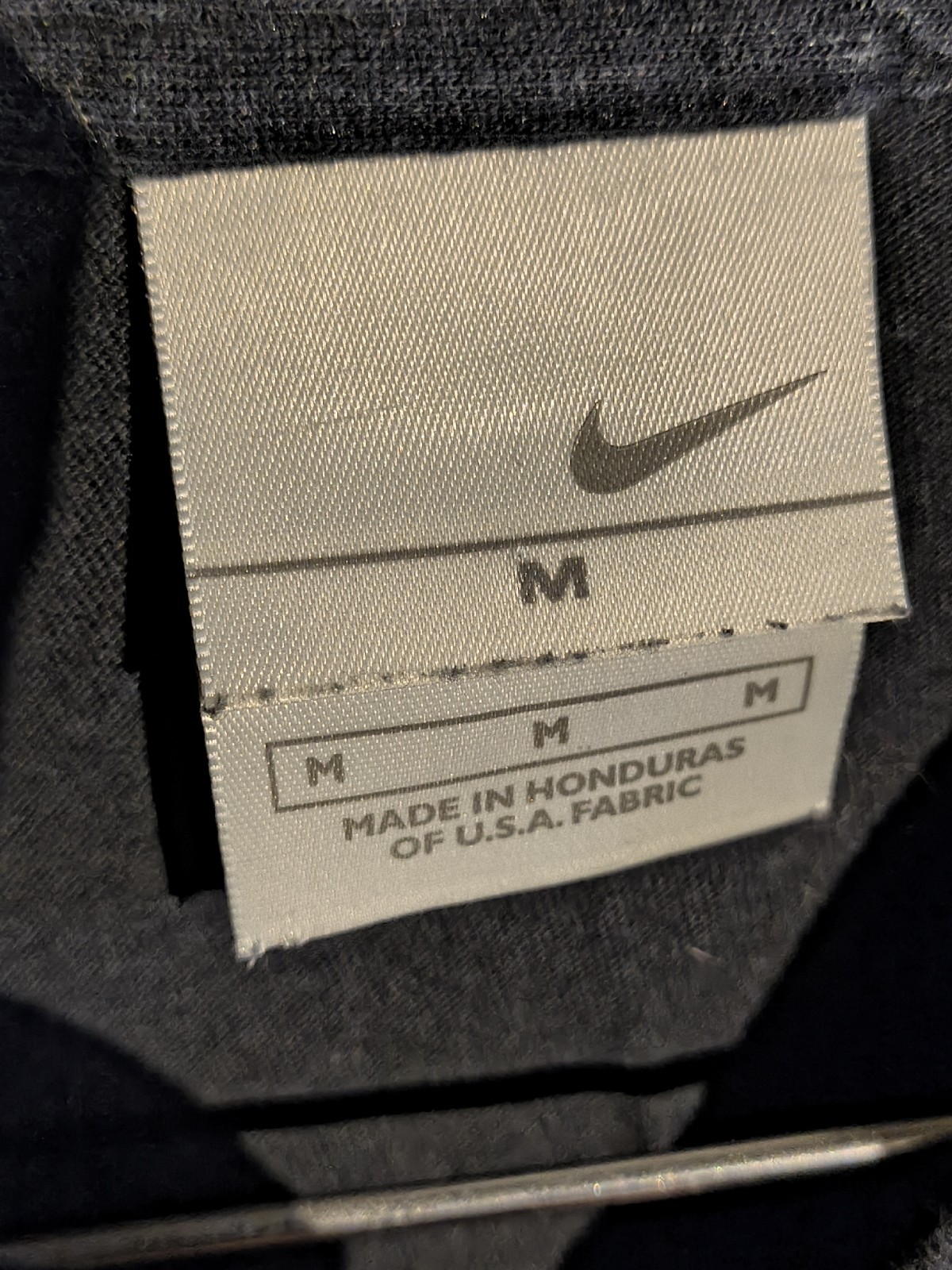 Nike Men's T-Shirt Embroidered Logo Athletic Short Sleeve gallery
