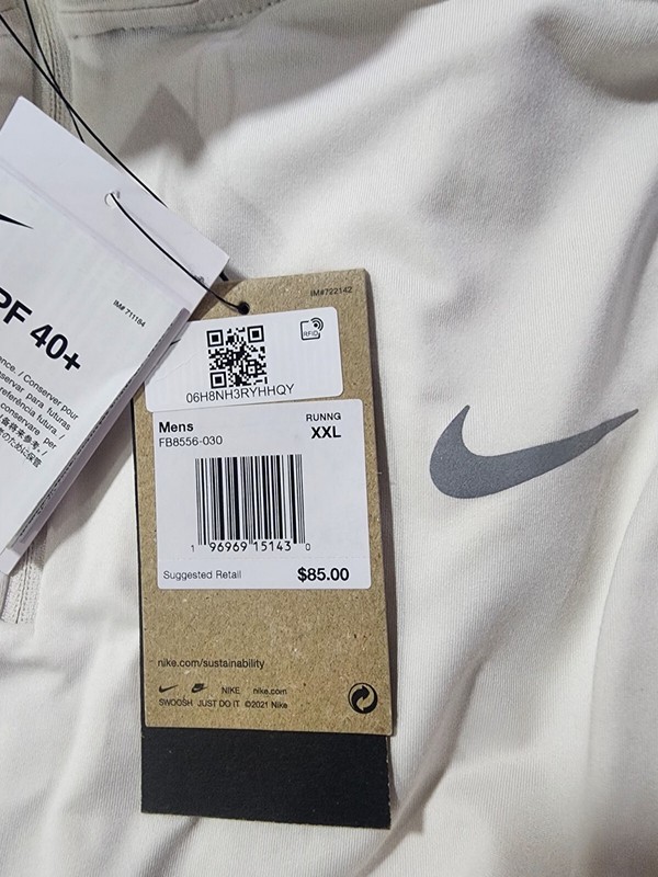 Nike Element Flash Dri-Fit 1/2-Zip Size XL Men' Running Top Phantom FB8556-030 gallery