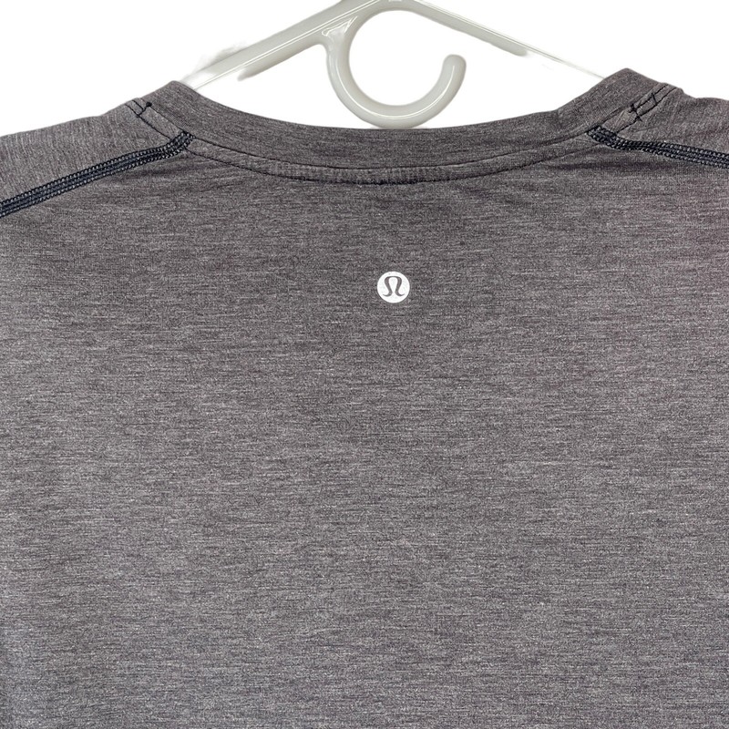 Lululemon Tee Shirt Mens Size Small Medium Gray SS No Tags Please See Pictures gallery