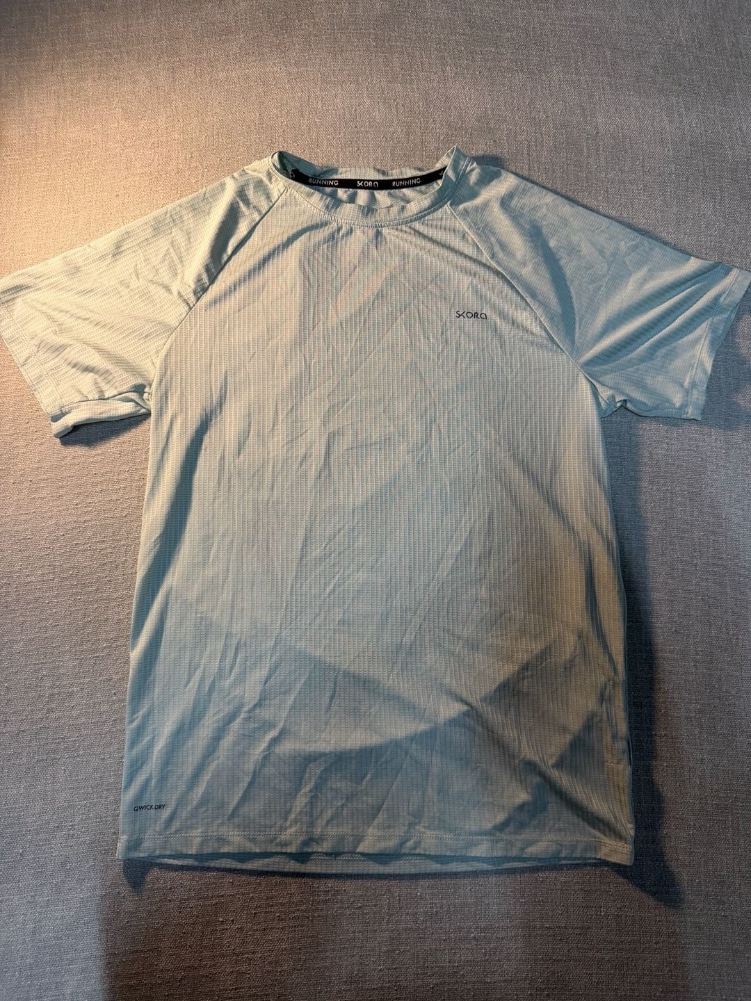 Skora Men's Qwick-Dry Short Sleeve Athletic Running T-Shirt gallery