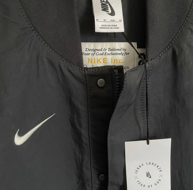 NWT NIKE X FEAR OF GOD NBA Warm-Up Top Off Noir Jerry Lorenzo (CU4686 010) sz M gallery