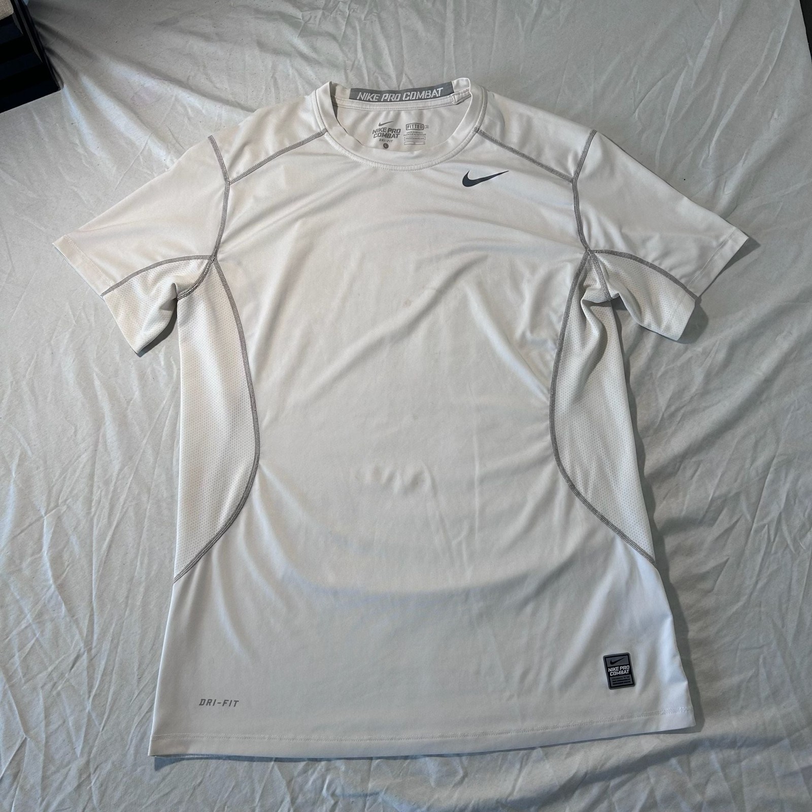 Nike Pro Combat Fitted Dri-FIT Short Sleeve Performance T-Shirt gallery