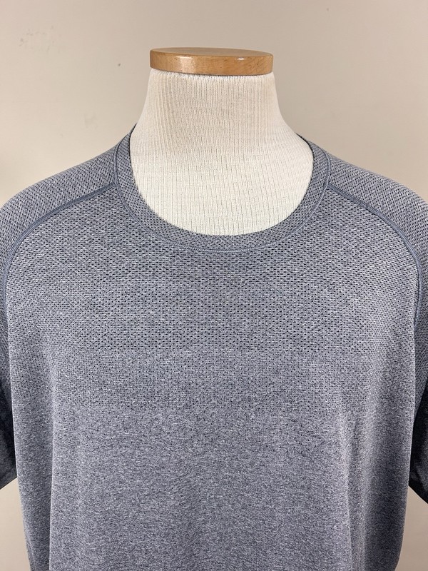 Lululemon Metal Vent Tech Breathable T-Shirt Men’s GET SWEATY SEE MEASUREMENTS gallery