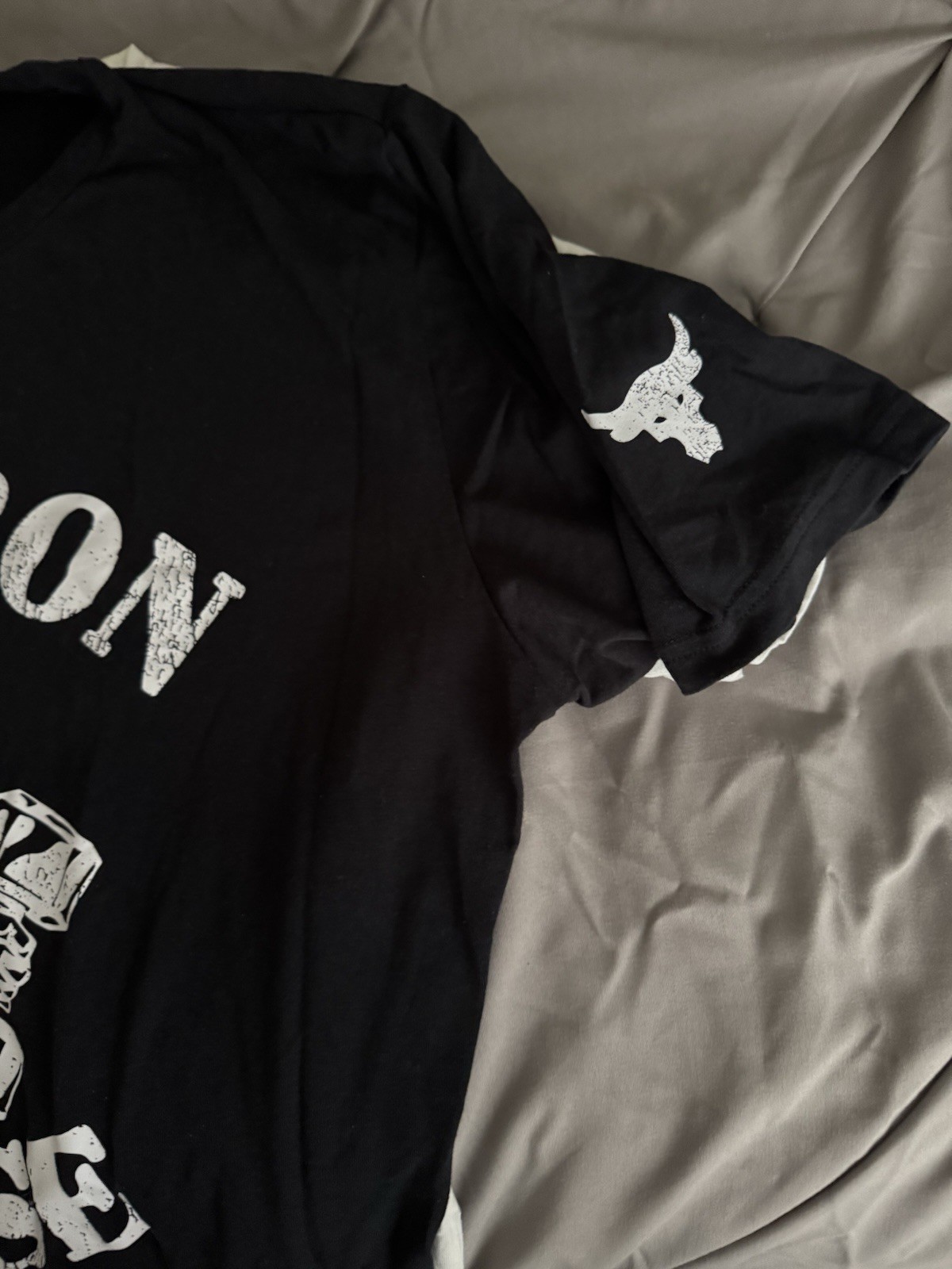 Under Armour UA Project Rock Iron Paradise Shirt Lot of 4 XL And L gallery