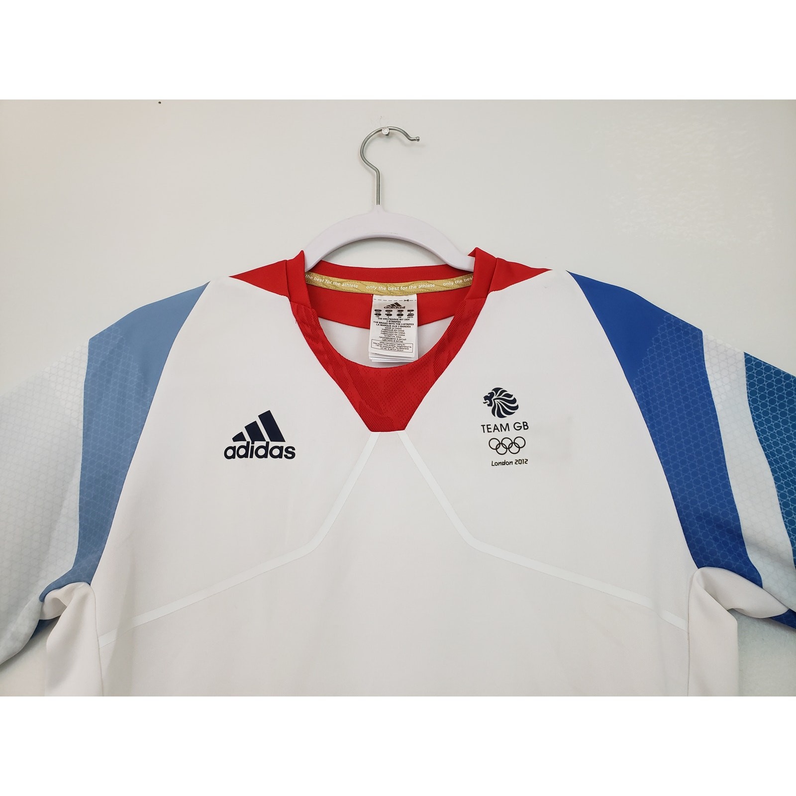 (Ju) Y2K Adidas Team GB Men's Top Size XS Soccer Jersey London 2012 Olympics gallery