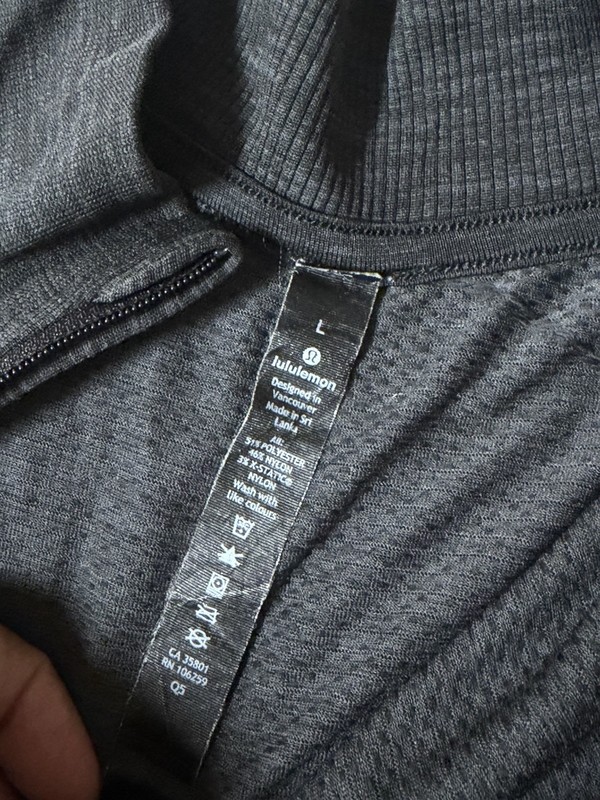 Lululemon Men’s Gray Surge Warm 1/2 Zip Pullover - Medium gallery