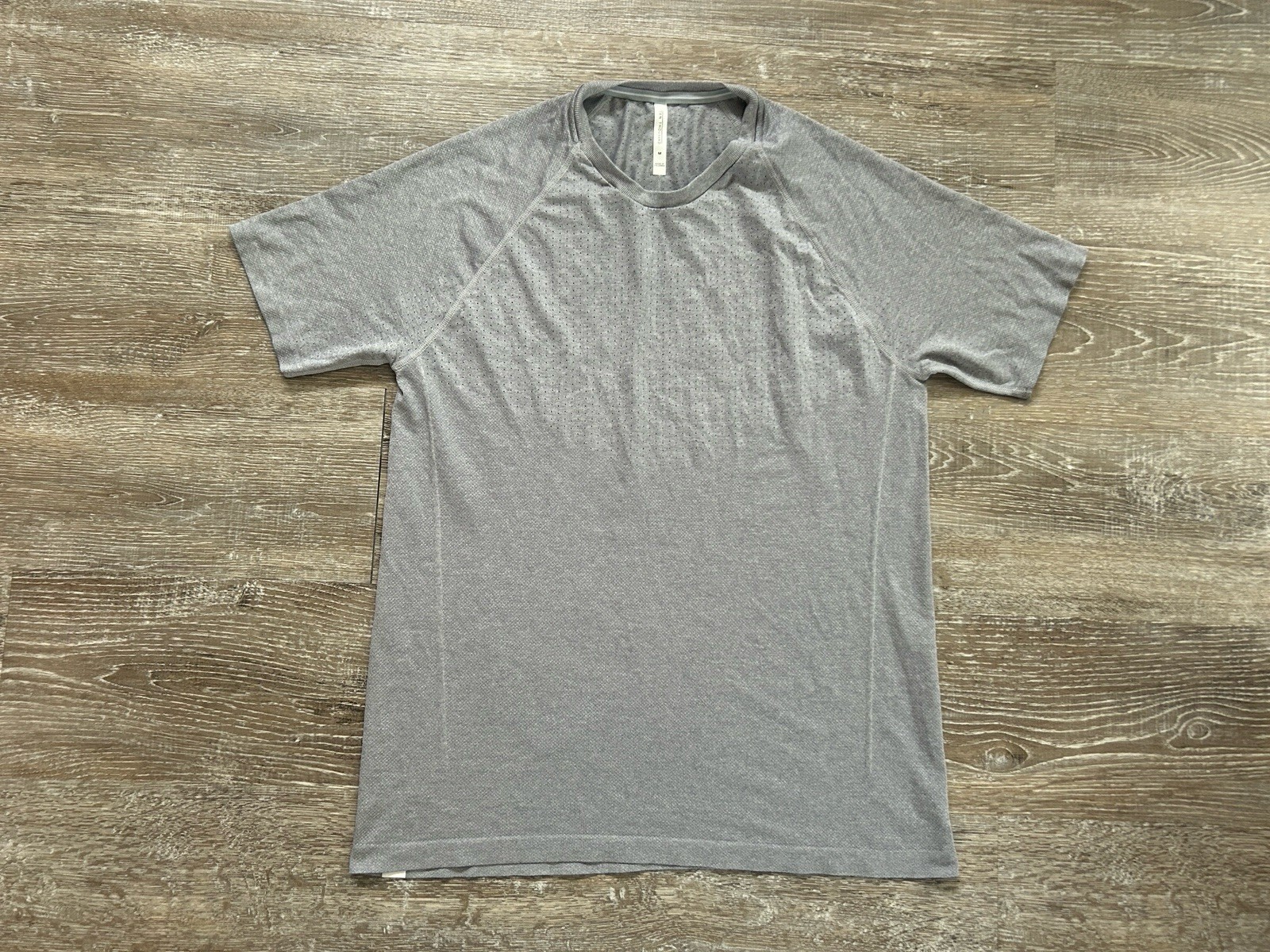Ten Thousand Field Test 005 T-Shirt Gray Active Tech Performance Mens Medium gallery