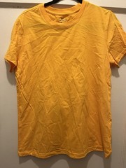NEW Men’s The Nike Tee 100% Cotton Short-Sleeve Yellow T-Shirt Size Large NWOT