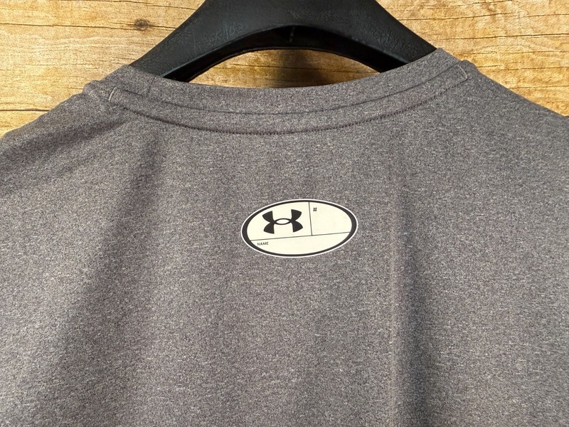 UNDER ARMOUR HEATGEAR COMPRESSION BASE TEE SHIRT SLEEVELESS GRAY MEN'S MEDIUM gallery