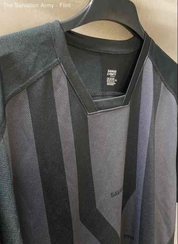 Savage X Fenty Mens Black Square Neck Short Sleeve Pullover T-Shirt Size XL gallery