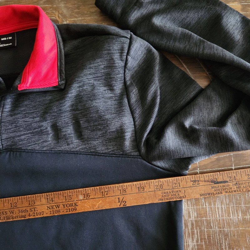 Under Armour ColdGear 1/4 Zip Mock Loose Fit Black/Red Men's XL new with tags gallery