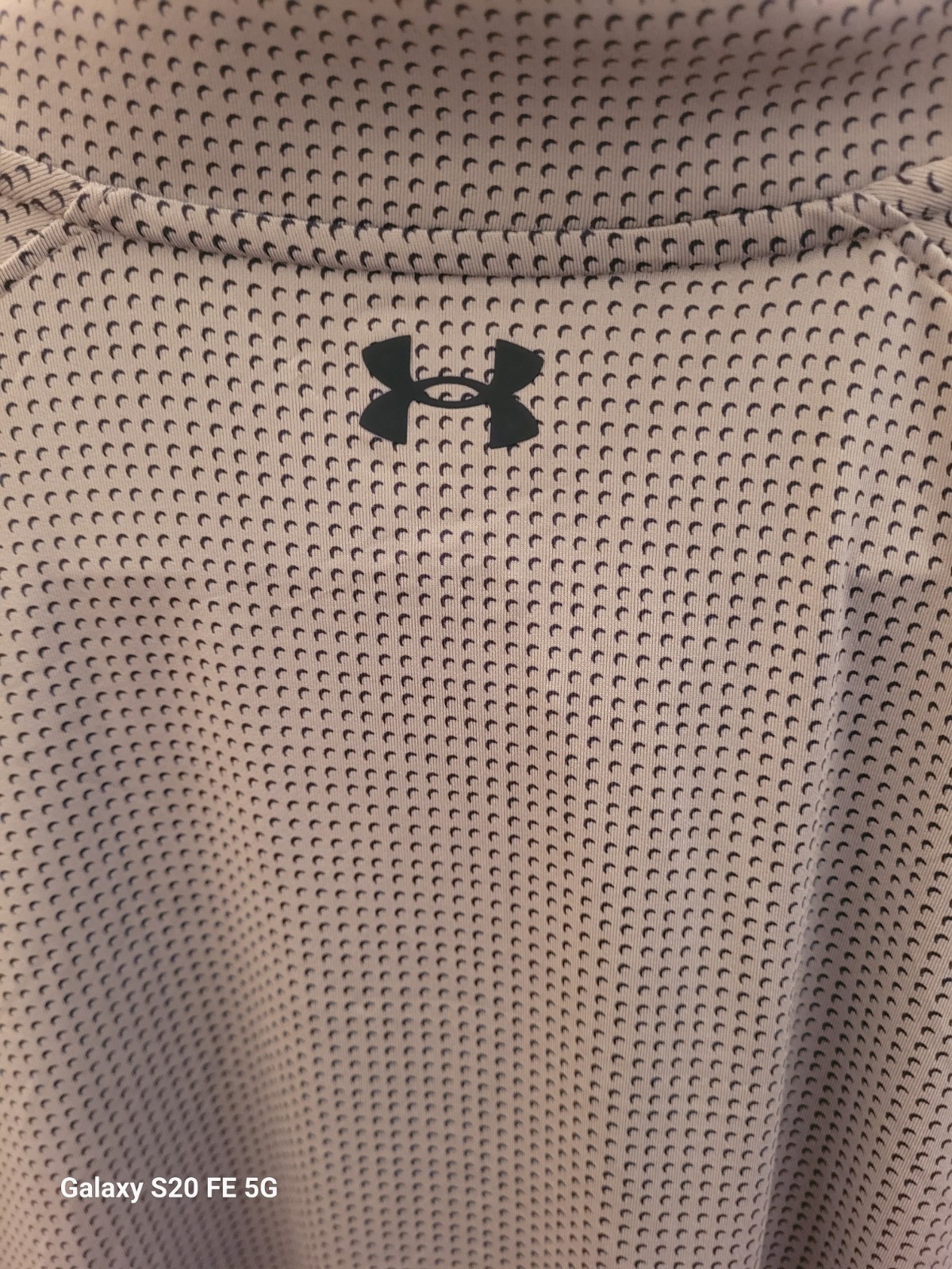 NWT Under Armour Men’s T2 Half Moons Print 1/4 Zip Golf Top in Navy/Grey, 2XL gallery