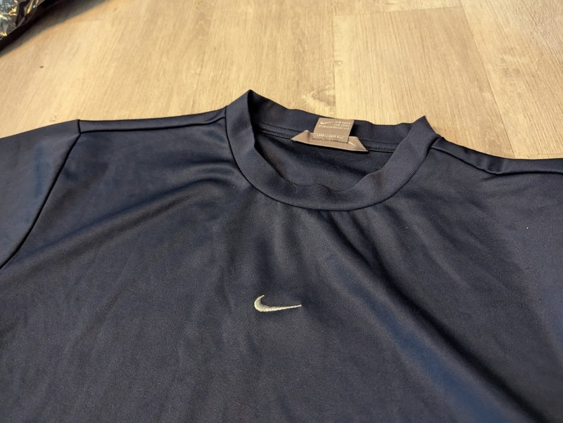Vintage Nike Performance Polyester Workout Training Shirt Center Swoosh Mens L gallery