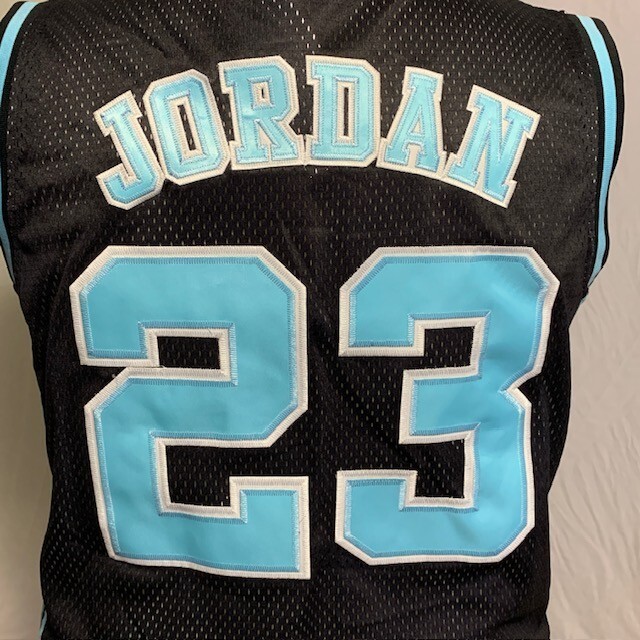 Headgear Classics Basketball Jersey Michael Jordan #23 UNC GOAT Black Mens XL gallery