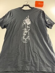 NIKE AIR MAX 90 SKYLINE SLIM FIT MENS SPORTSWEAR T-SHIRT XXL 631991-010