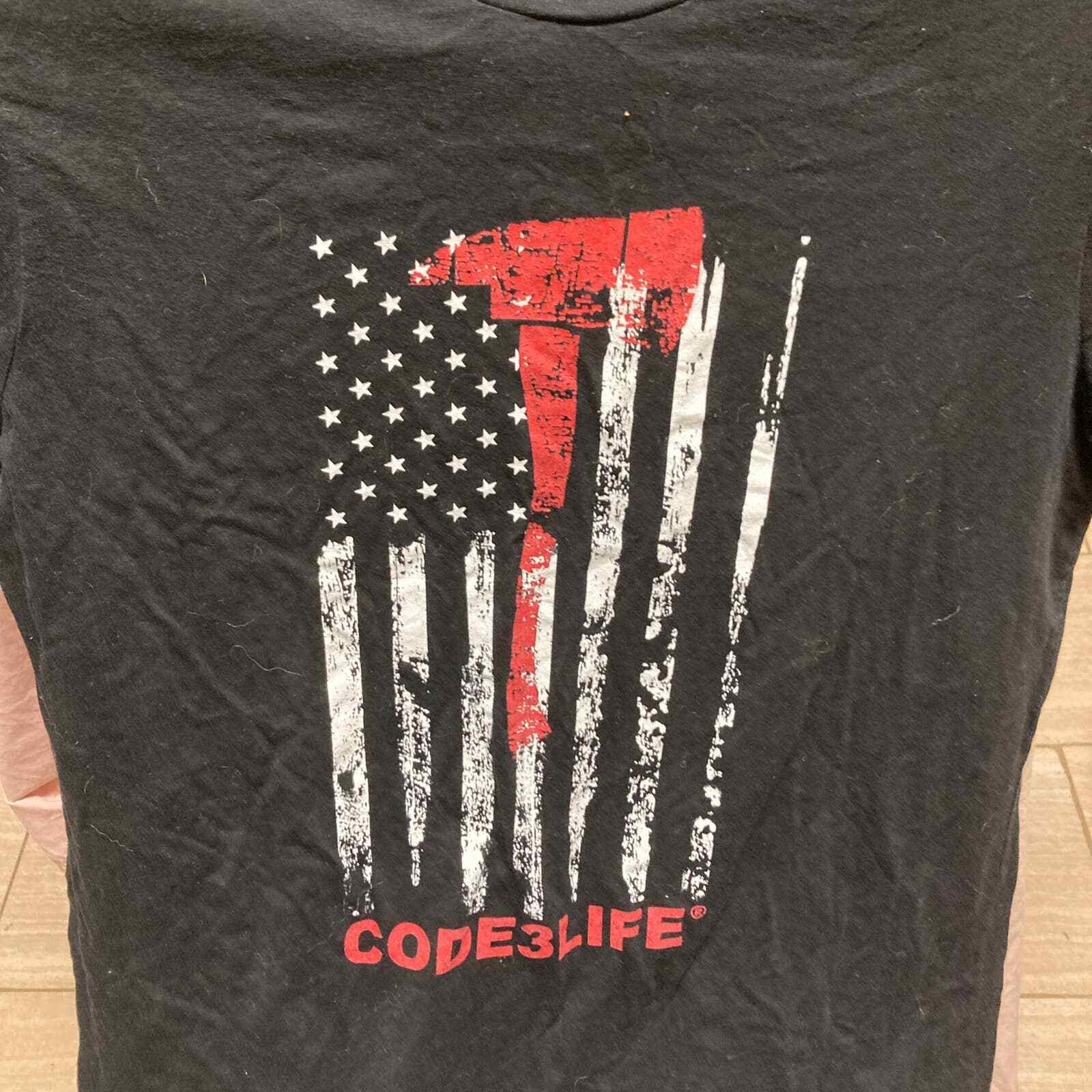 Code 3 Life Thin Red Line Shirt Size XL gallery