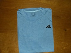 ADIDAS Men’s Free Lift Crew Tennis Short Sleeve T-Shirt – XL – Light Blue