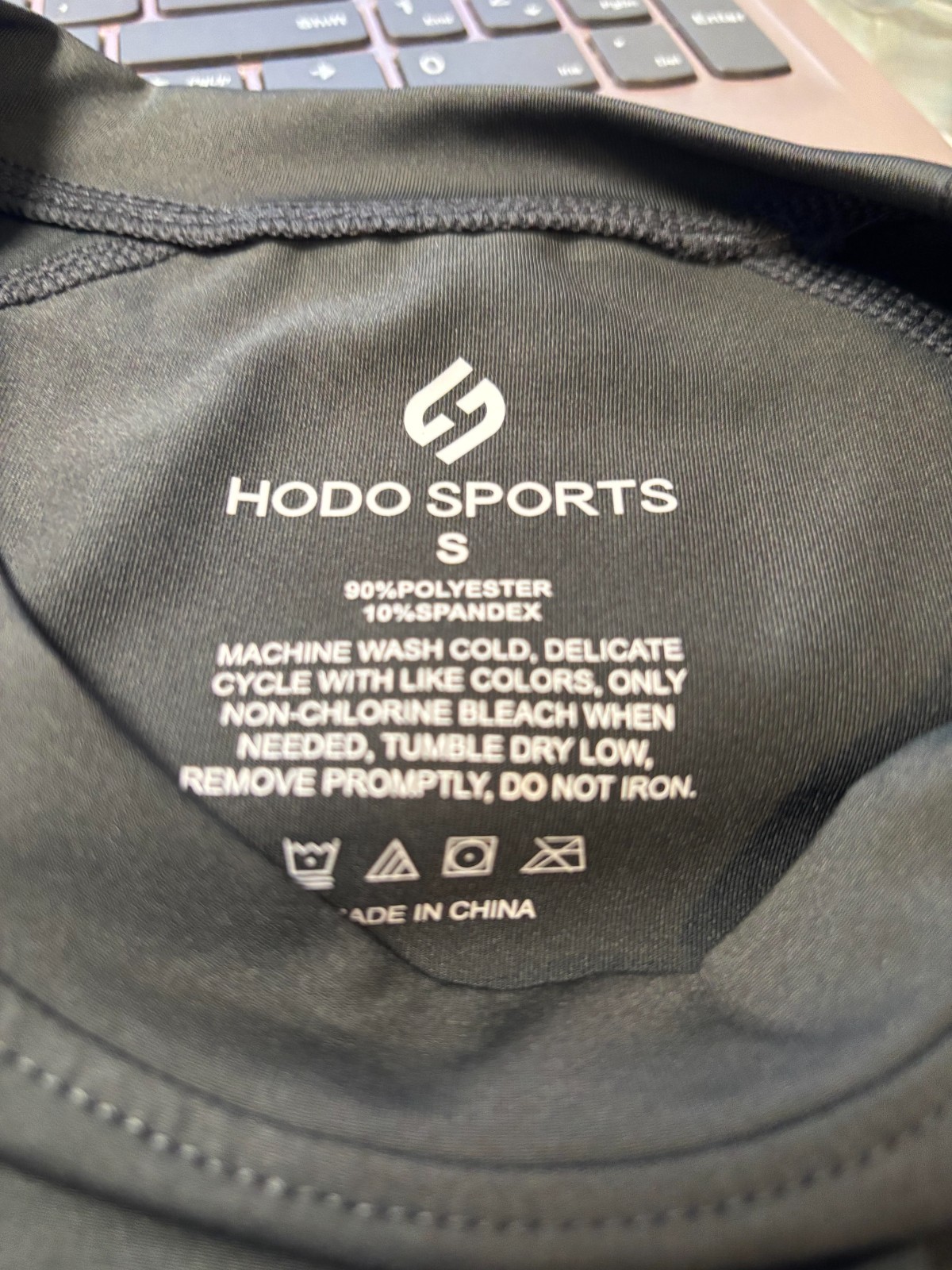 HODOSPORTS Men's (S) UPF 50+ Sun Protection Shirts Long Sleeve Rash Guard gallery