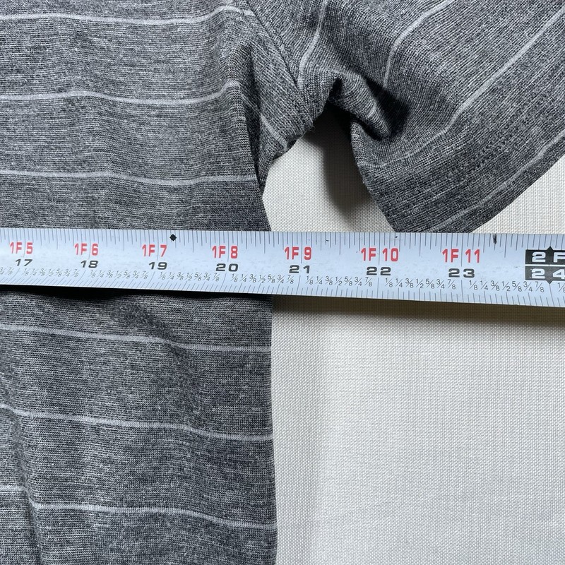 Luluemon tee shirt stripe grey quick dry performance stretch ourdoor athletic L gallery