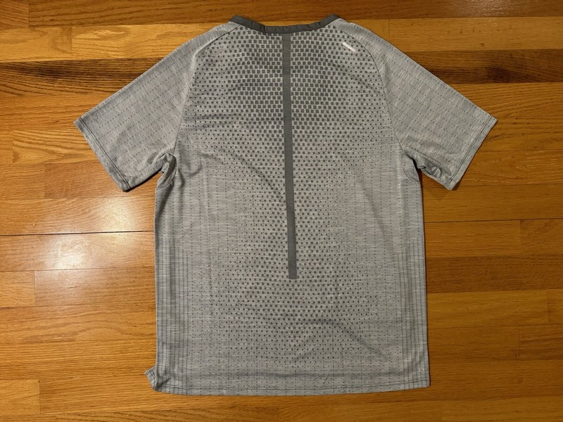 New M Nike Dri-FIT ADV Run Division Tech Knit Running Shirt Grey DM4753-084 Men gallery